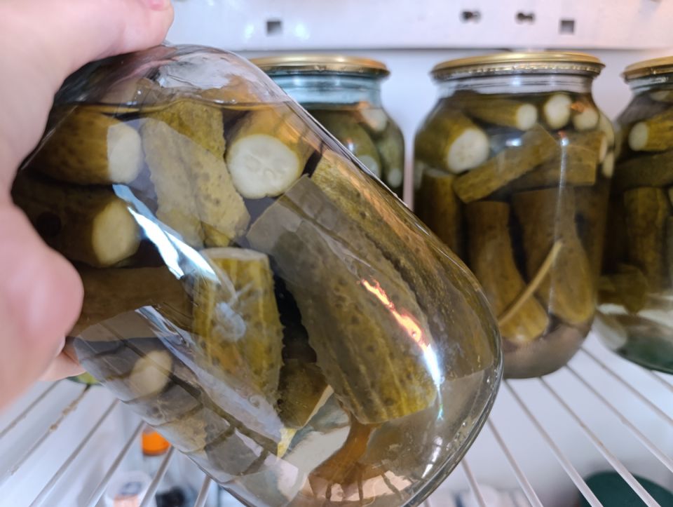 Секреты консервирования: как сохранить овощи яркими и вкусными на зиму