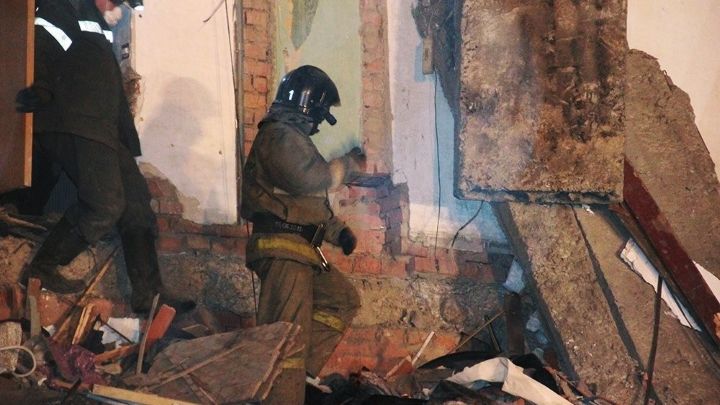 Взрывоопасные идеи: перепланировка кухни и спальни