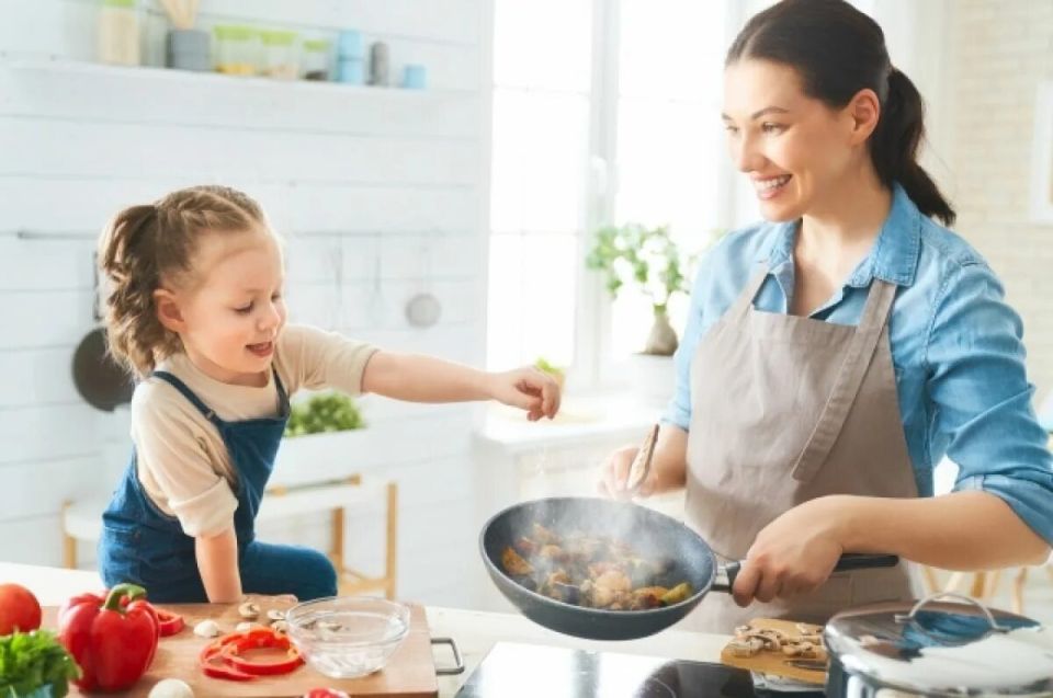 Госдума рассмотрит законопроект о помощи домохозяйкам