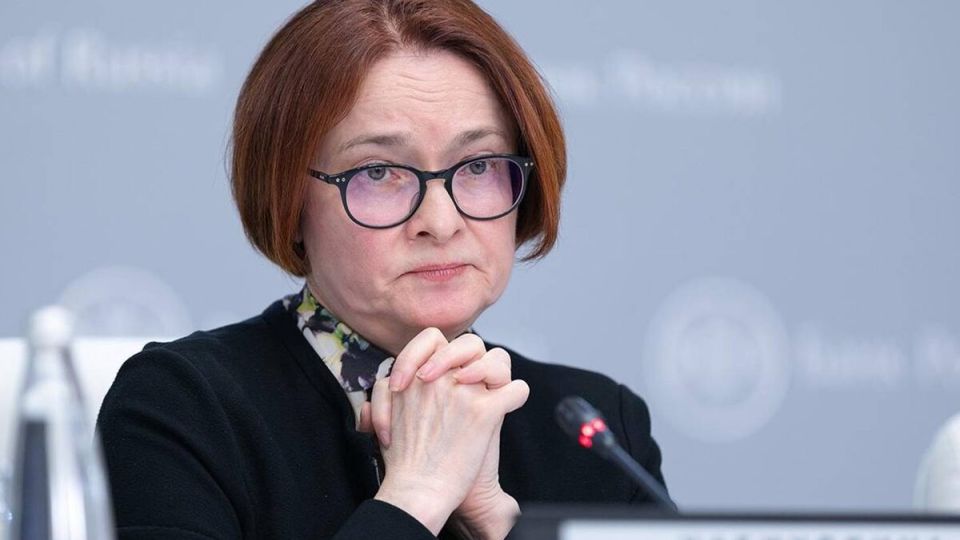 Как инфляция терзает рубль: реальность против официальных прогнозов