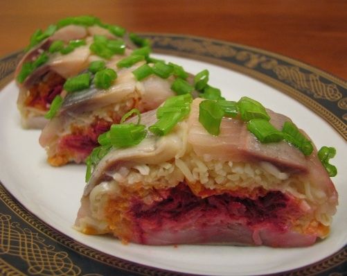 Селедочные роллы: творите кулинарные шедевры