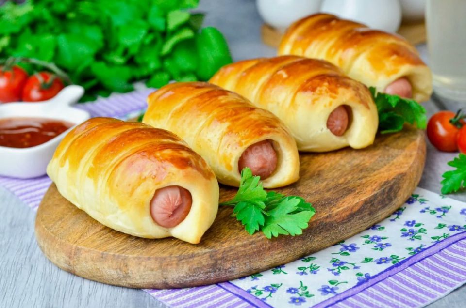 Сосиски в тесте: идеальные рецепты для каждого гурмана