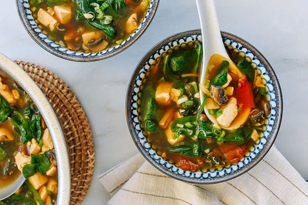 Восточный детокс-суп: 15 минут к обновлению организма