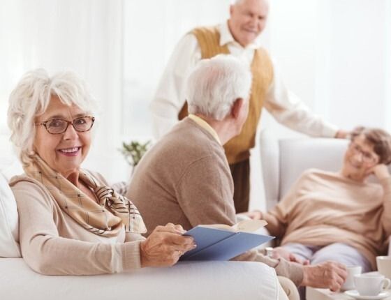 Как пенсионеры защищают своё жильё: неожиданные методы передачи собственности детям