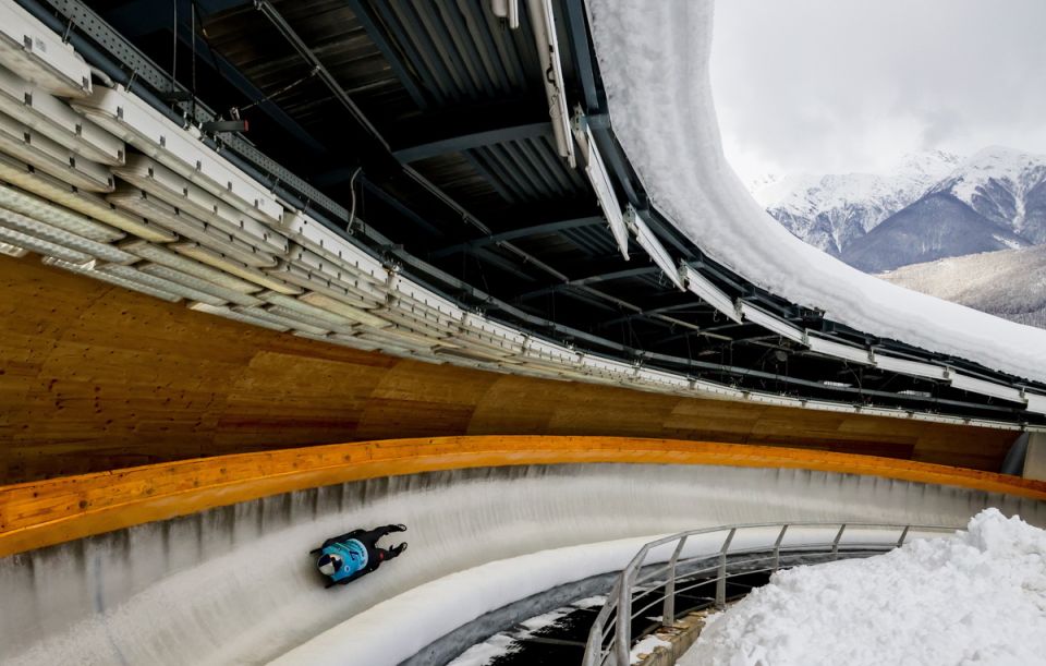 Российским саночникам открывают двери международных соревнований с нейтральным статусом