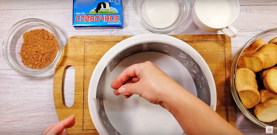 Секреты приготовления торта без выпечки «Сметанник по-восточному»