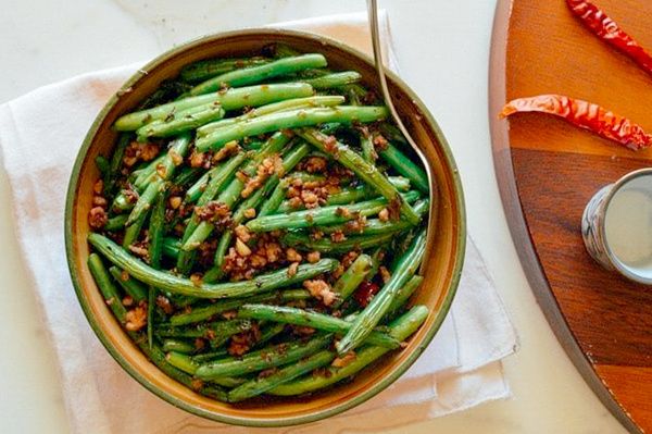Сычуаньская стручковая фасоль без масла: как насладиться вкусом Китая и остаться в форме