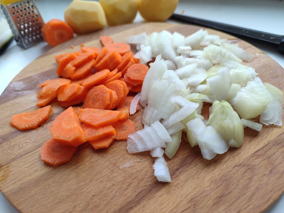 Как приготовить диетическую рыбу по семейному рецепту: современные вариации