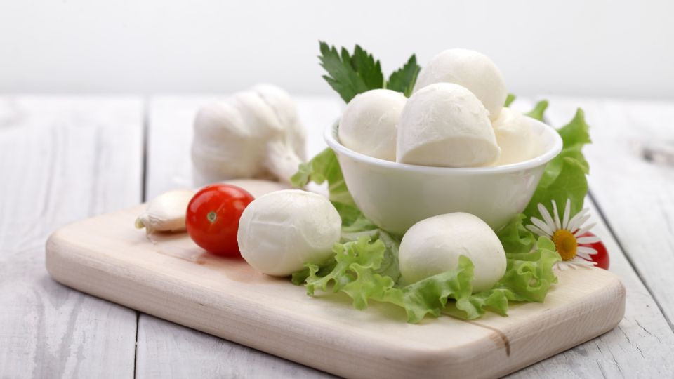 Моцарелла: почему этот итальянский сыр завоевал мир?