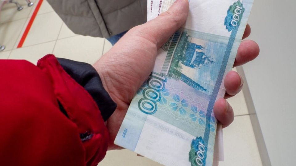 Ноябрь в России: важные изменения в пенсионной системе, мобильной связи и налогах