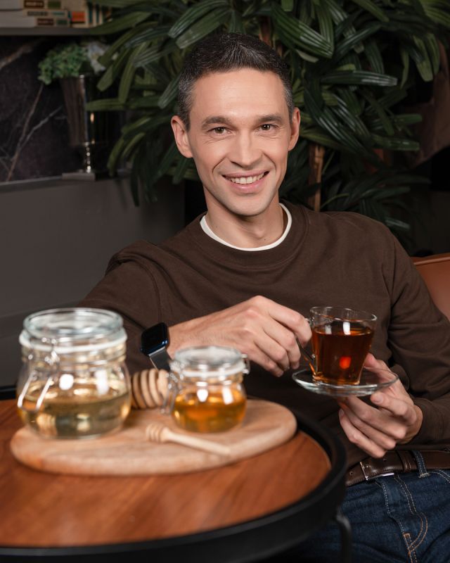 Чай с молоком: полезные свойства и особенности для кормящих мам