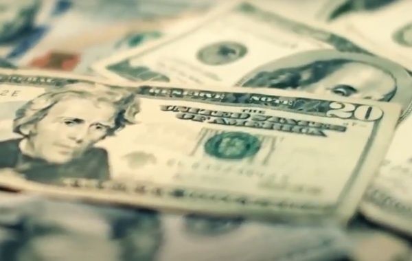 Президенту могут дать право оперативно вводить валютные ограничения