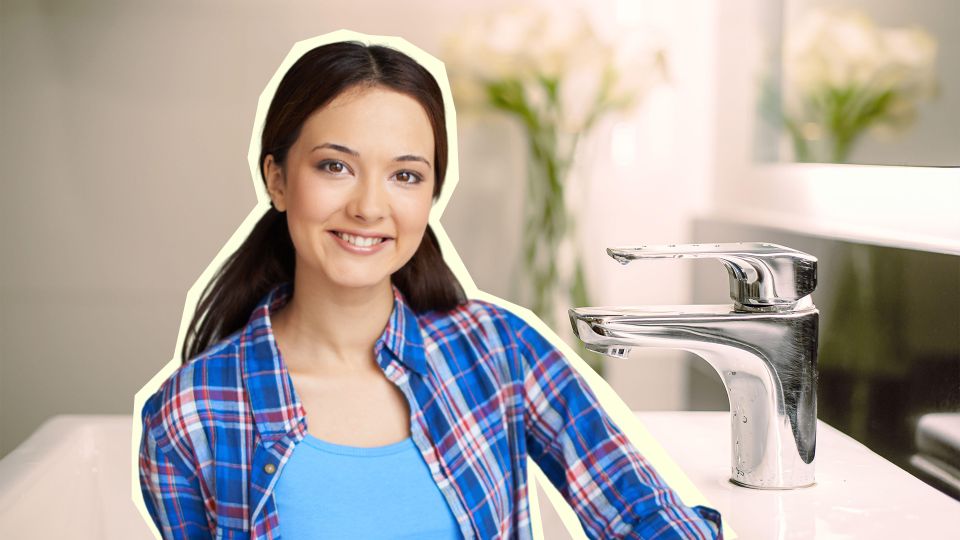 Хитрые хозяйки давно забыли о разводах воды на кране: вы бы не догадались