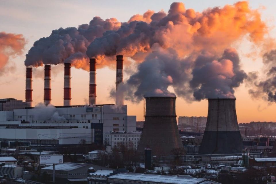 Проблемы на заводах: почему работники уходят