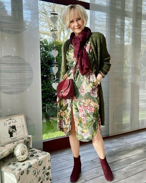 Современный стиль для зрелых женщин: 11 идеальных образов