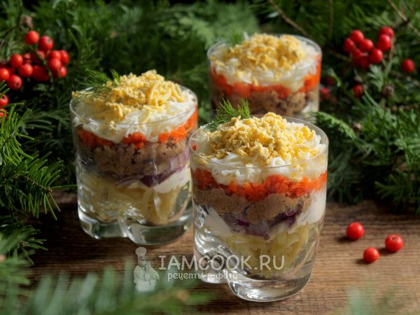 Неповторимые новогодние салаты, которые покорят всех