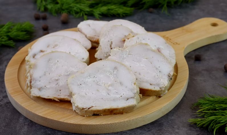 Секреты вкусного завтрака: куриная грудка, которая не стыдно подать