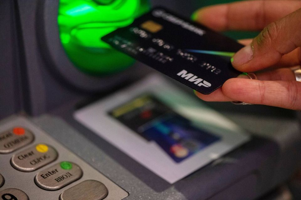 Ожидается рост блокировок банковских счетов в России на 25%