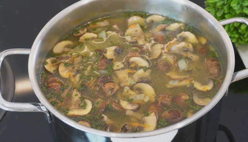 Как приготовить грибы для супа с насыщенным вкусом и ароматом