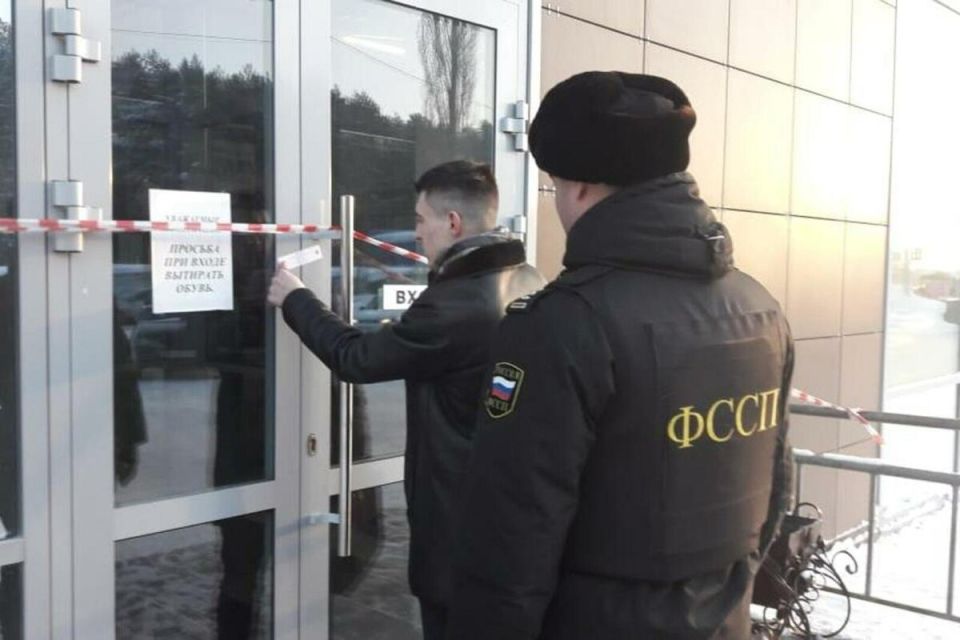 Взыскание долгов приостанавливается: нововведения для граждан в особых регионах