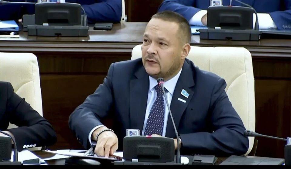 Схема обмана: госсредства вместо производства идут к посредникам