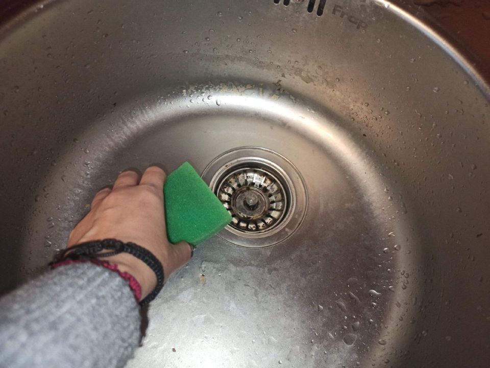 Как эффективно отмыть раковину из нержавейки: простые и проверенные советы