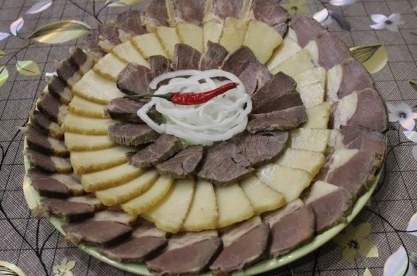 Кулинарные традиции Казахстана: как приготовить оригинальное жал