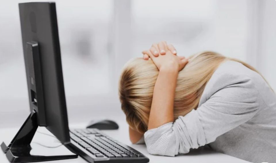 Почему женщины теряют интерес к сайтам знакомств?