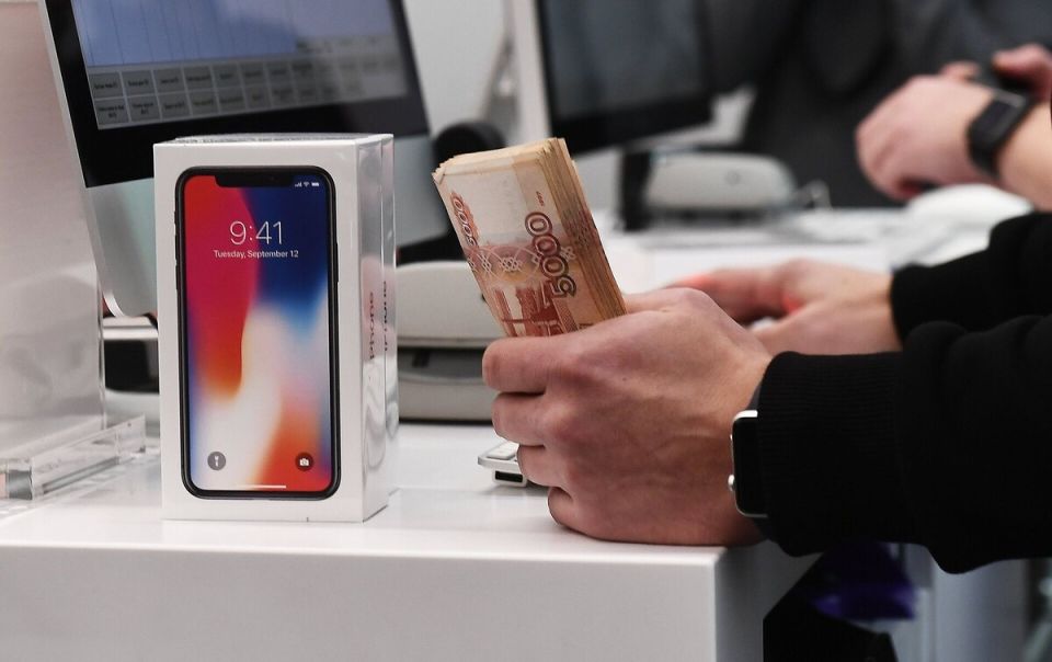 Скандал с бракованным телефоном: как неправильная претензия стоила искателю компенсации