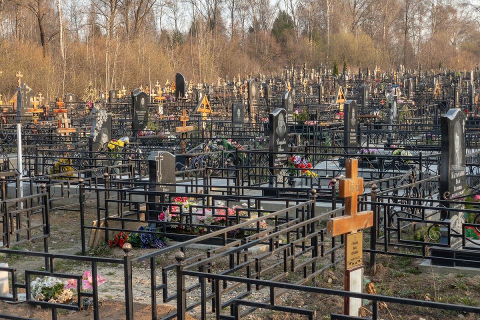 Похоронные расходы в 2026 году: как растут цены и что с этим делать