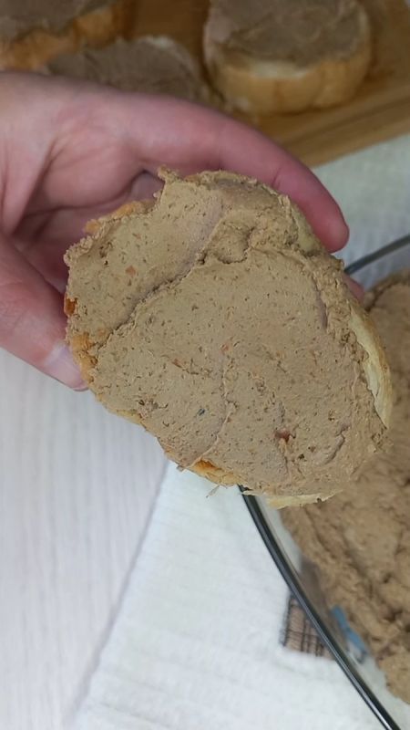 Нежный паштет из куриной печени