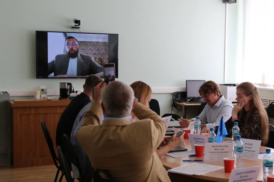 Молодёжный совет при Уполномоченном по правам человека в Российской Федерации Т.Н. Москальковой активно участвует в обсуждении перспектив развития государственной правозащитной деятельности в современной России