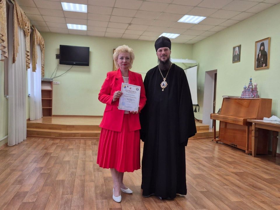 Благодарственная встреча архипастыря с организаторами фестиваля «Пасхальная капель»