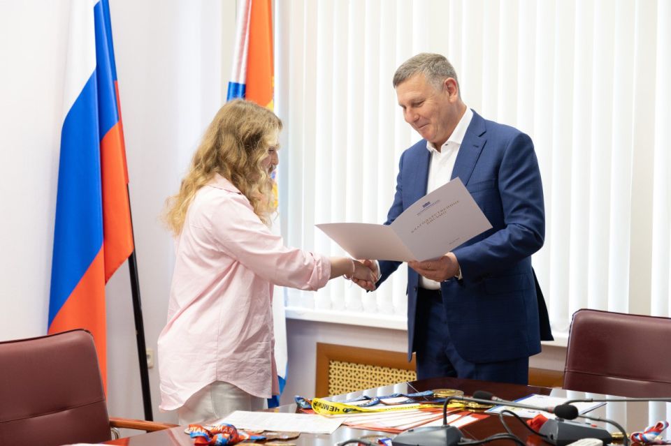 Сызрань — родина сильнейшей в мире девушки-гиревицы 