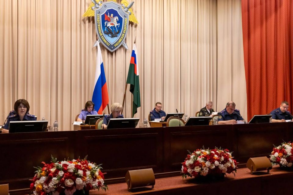 Председатель СК России в режиме ВКС провел прием жителей Самарской и Мурманской областей по вопросам расследования преступлений прошлых лет
