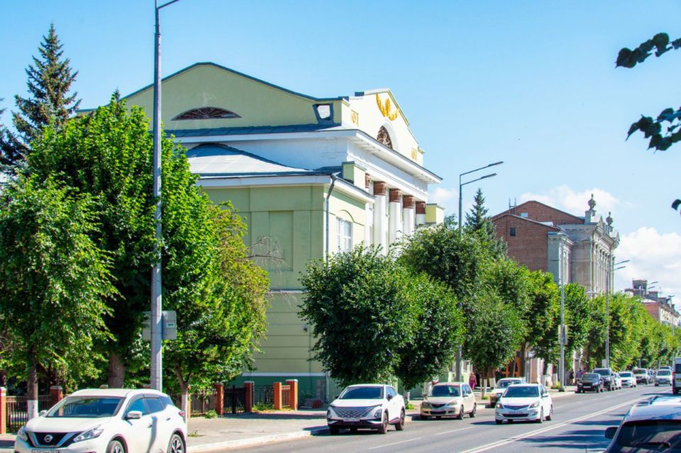 Прогулка по летней солнечной Сызрани
