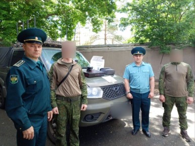 Самарские таможенники передали изъятую электронную технику военнослужащим