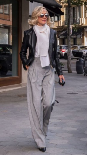    luxury: 6 ,    