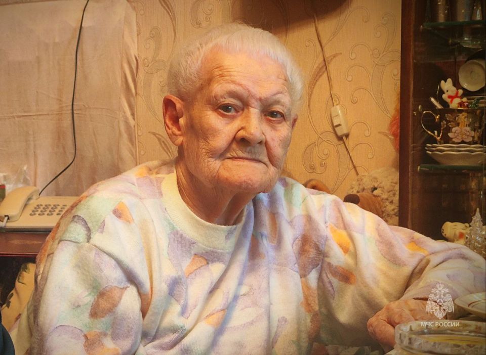 Ветерана труда поздравили с 97-летием