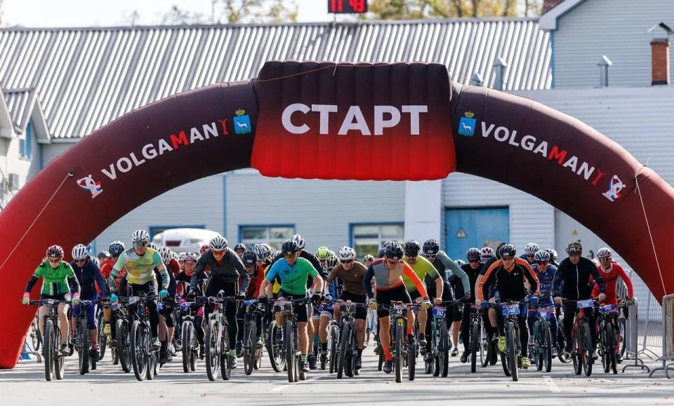 Более 300 велосипедистов приняли участие в веломарафоне «Сокольи горы»