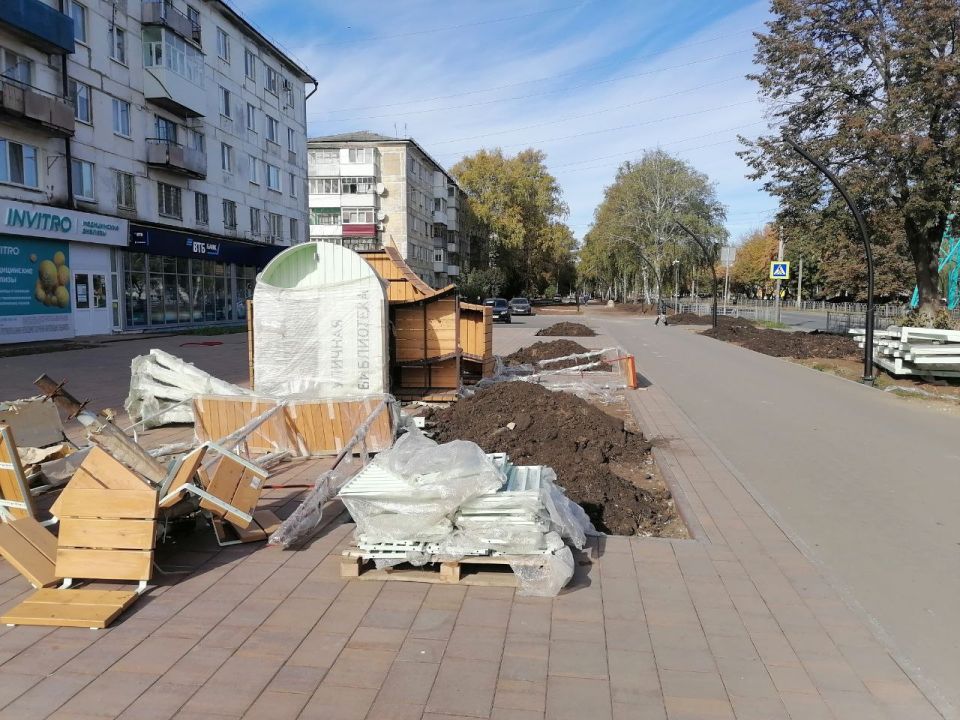 В Отрадном вышли на финишную прямую по благоустройству улицы Сабирзянова