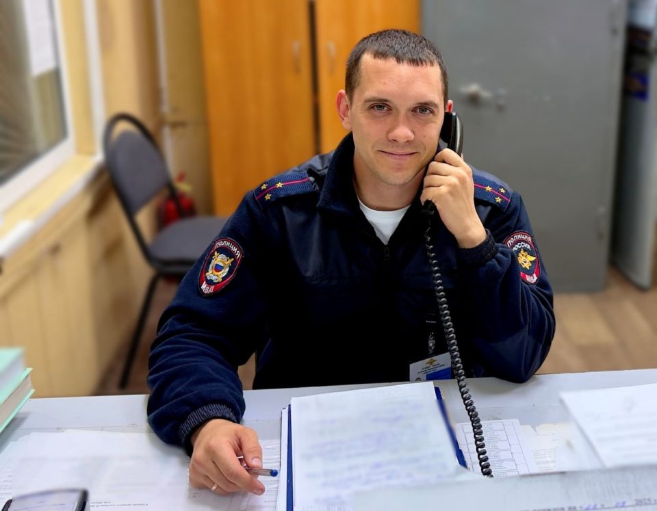 Доброго утра и позитивного дня нашим читателям желает начальник смены дежурной части О МВД России по Кинель-Черкасскому району Алексей Долгополов