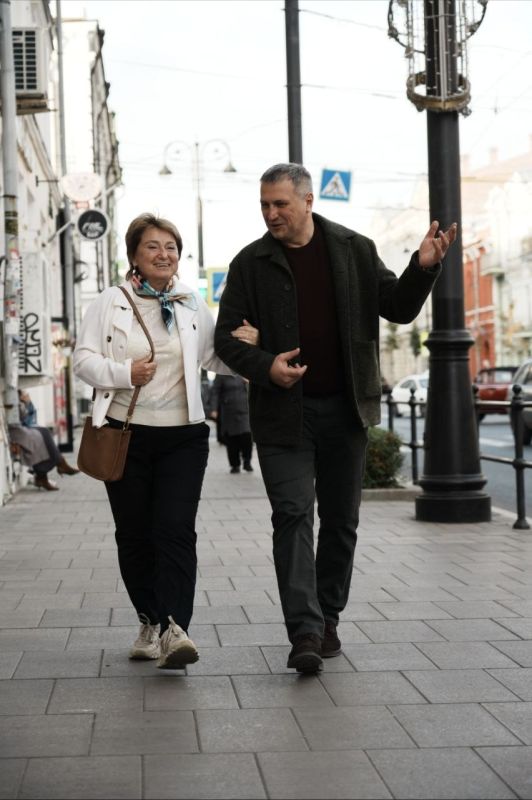 Иван Носков: В Самаре по работе побывала Нина Витальевна Зверева – известный журналист, член Академии российского телевидения, основатель и руководитель школы журналистики «Школа Зверевой»