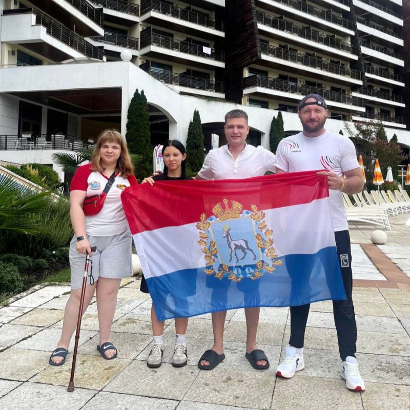 Ксения Гуляева и Илона Семенова стали призерами чемпионата и первенства мира по армрестлингу