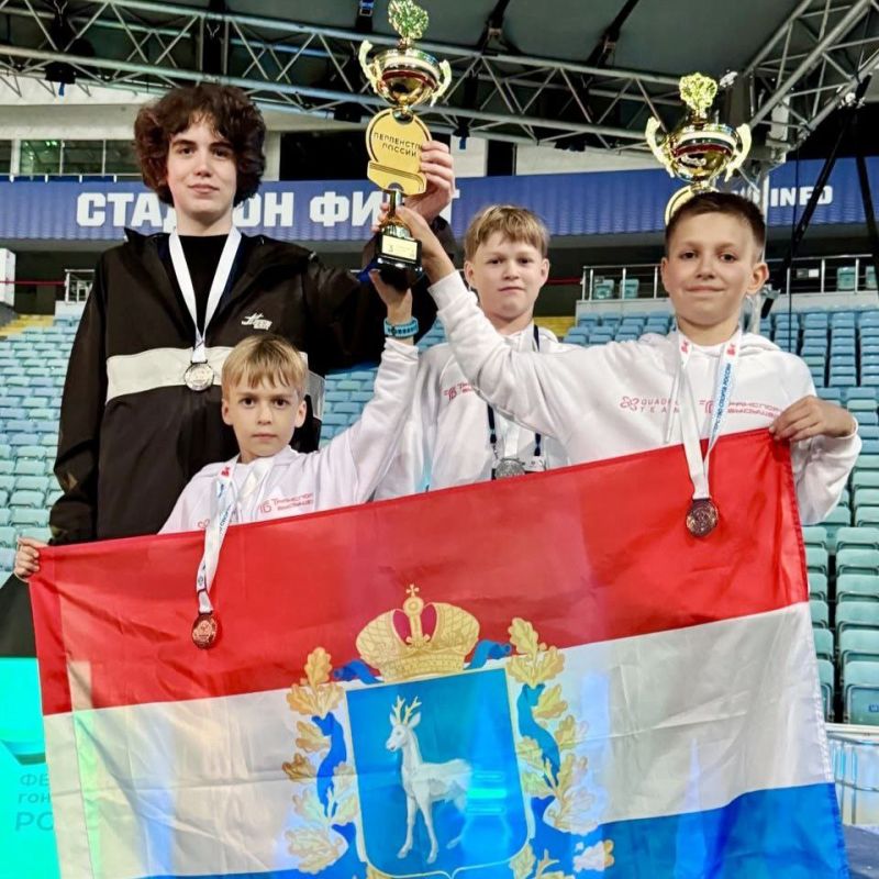 Серебро и бронза первенства России по гонкам дронов