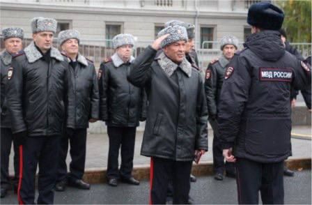 По поручению начальника областного главка МВД генерал-лейтенанта полиции Игоря Иванова прошел гарнизонный развод сотрудников ОВД Самарской области