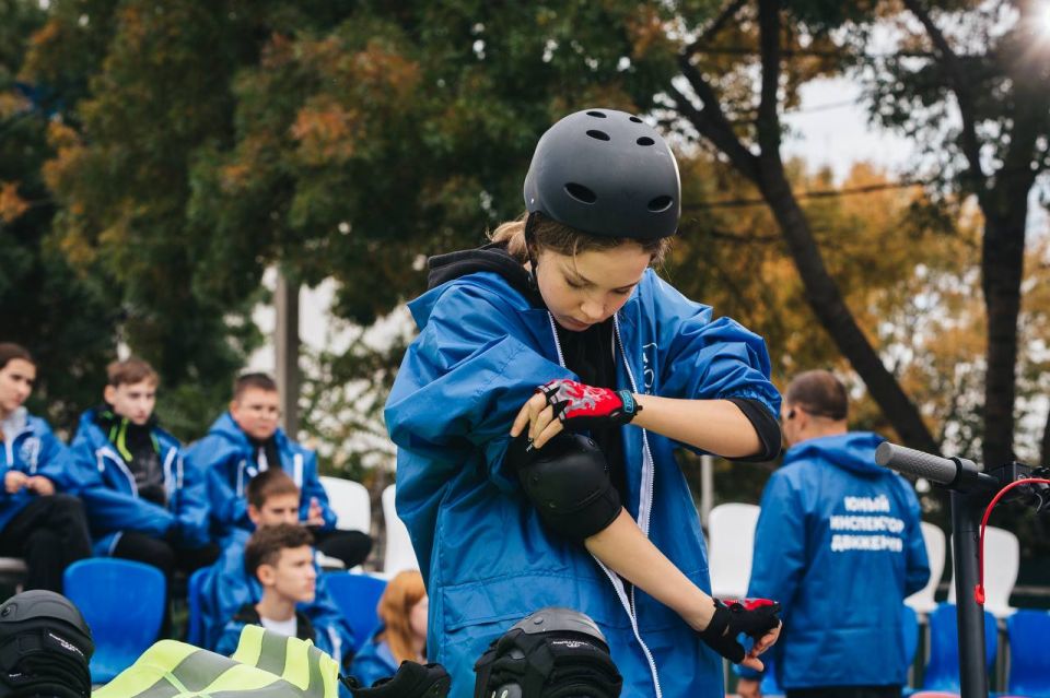 Как проходят дни у наших юных инспекторов движения на Межгосударственном слете? Узнаем вместе!