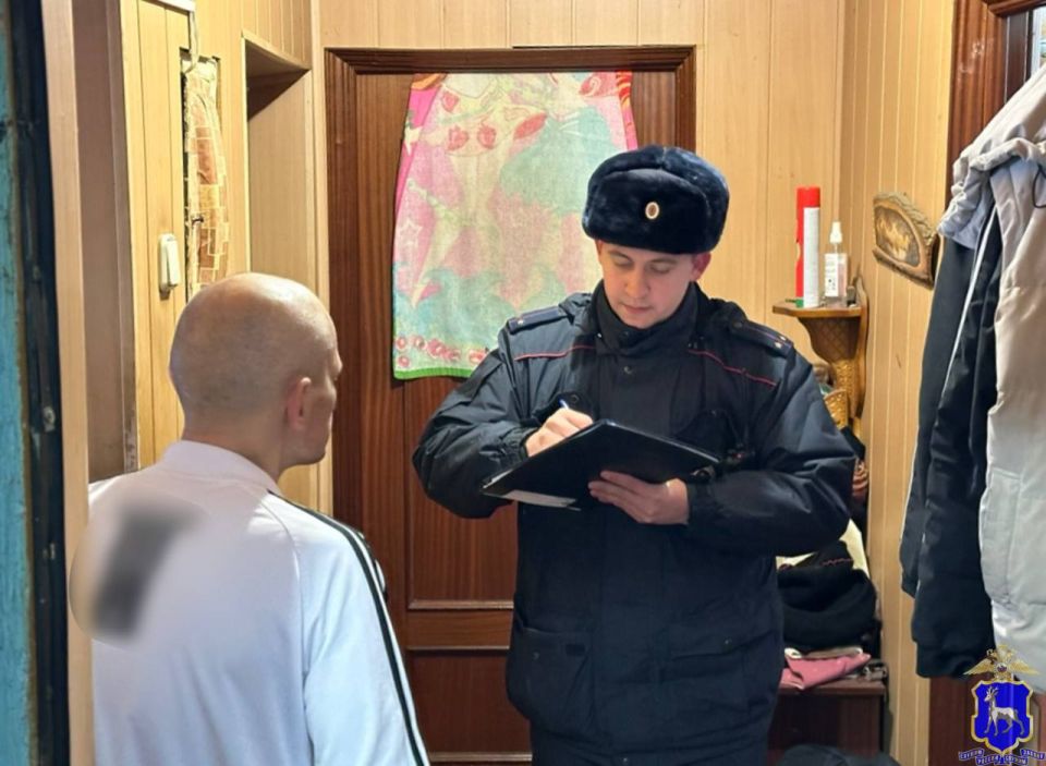 В рамках ОПМ «Профилактика» с целью пресечения бытовой и рецидивной преступности участковые уполномоченные полиции Новокуйбышевска проверяют по месту регистрации лица, ранее судимые за преступления, в отношении которых судом...