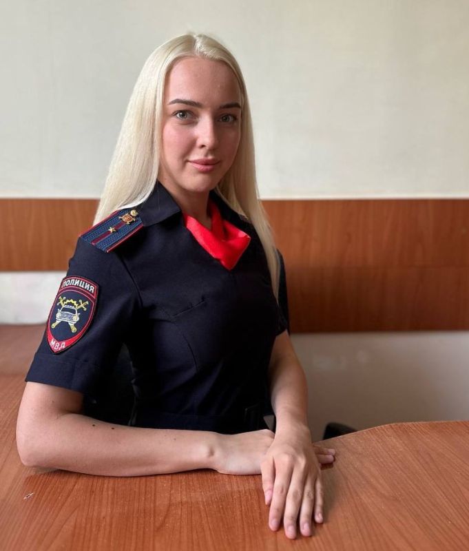 Доброго утра и позитивного начала выходных вам желает старший инспектор отделения ОА и МБДД отдела Госавтоинспекции Управления МВД России по г. Самаре Кристина Муратова