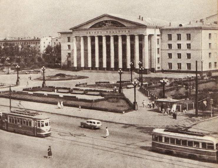 Площадь Кирова в 1964 году